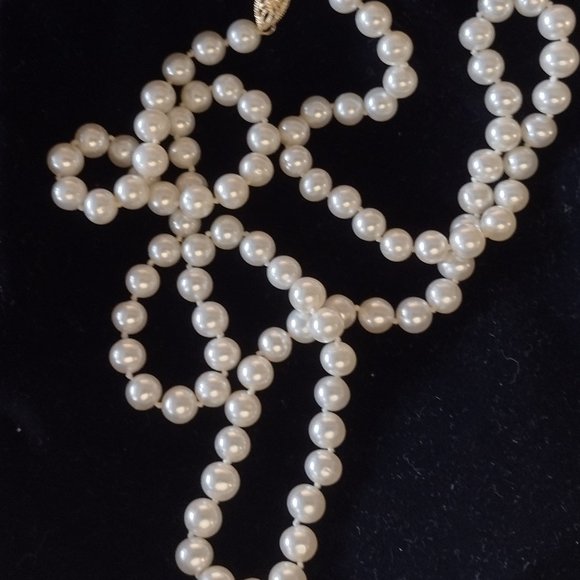 Rare Aura 24" White Freshwater Cultured AA Quality 5-6mm Pearl Necklace - Picture 5 of 9